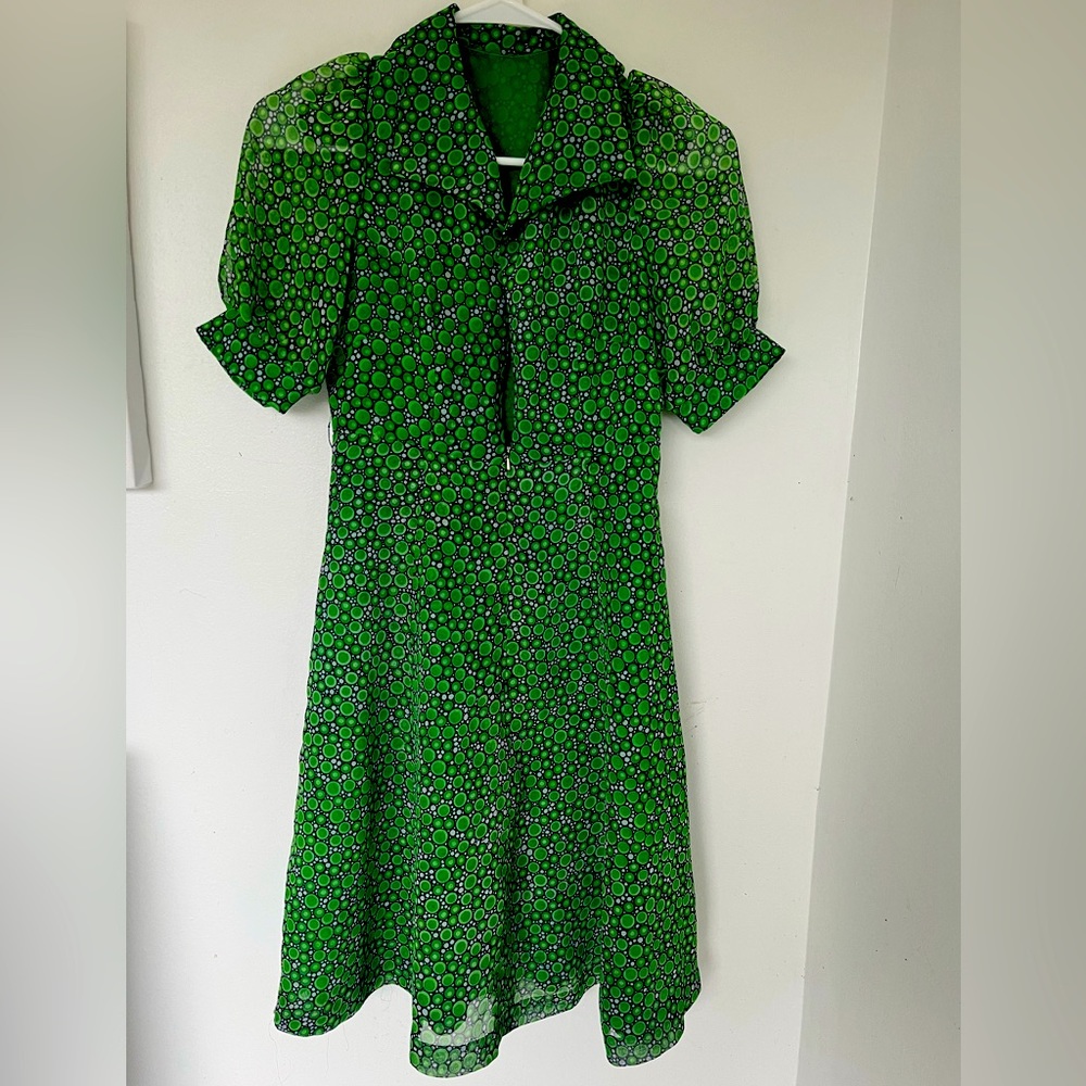 DRESS 👗 - Picture 2 of 5